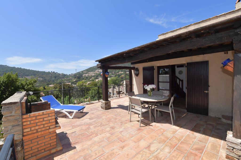 Les Lauriers Roses Aparthotel Rayol-Canadel-sur-Mer Room photo