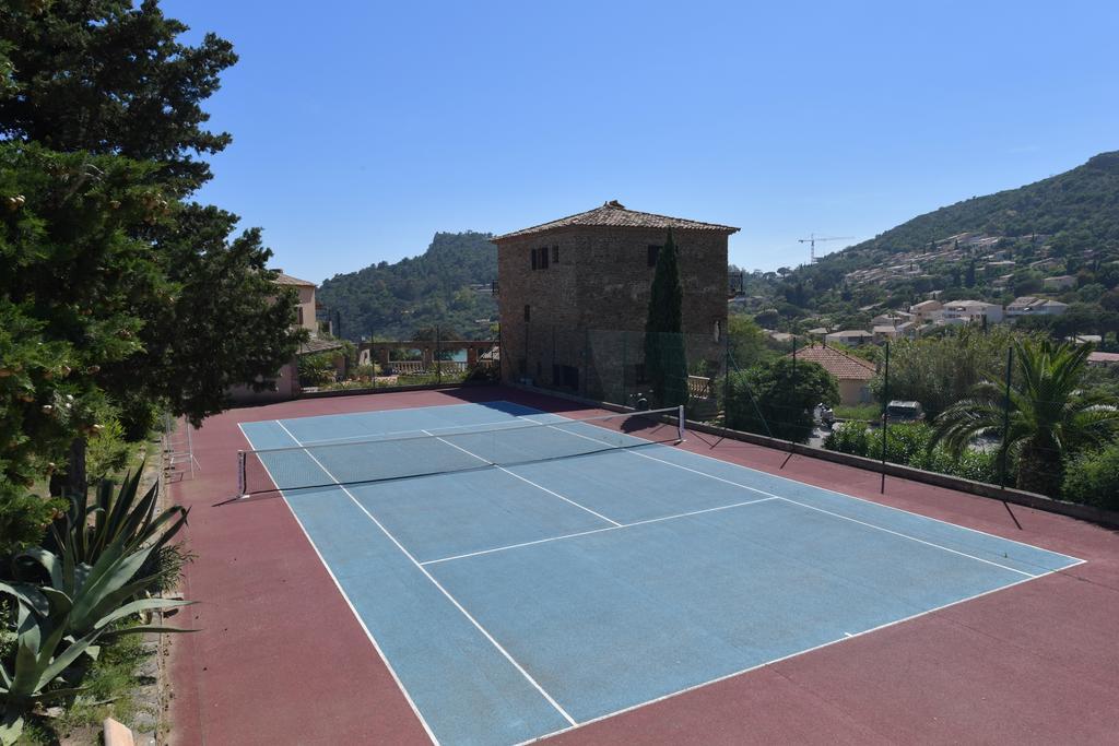 Les Lauriers Roses Aparthotel Rayol-Canadel-sur-Mer Exterior photo